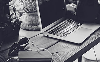 澳门真人百家乐：夜幕中的赌城极致现场体验