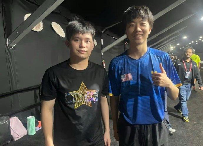 美选手Victor与国乒多名主力合影，教练称倍感荣幸