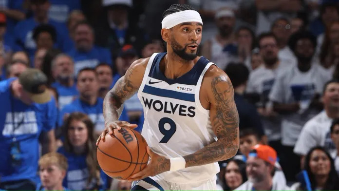 华体会体育登录入口-美记：勇士近期关注的具体引援目标是森林狼沃克与鹈鹕赫伯特琼斯