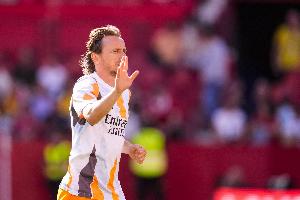 39岁莫德里奇本赛季俱乐部+国家队出场72次，皇马球员最多