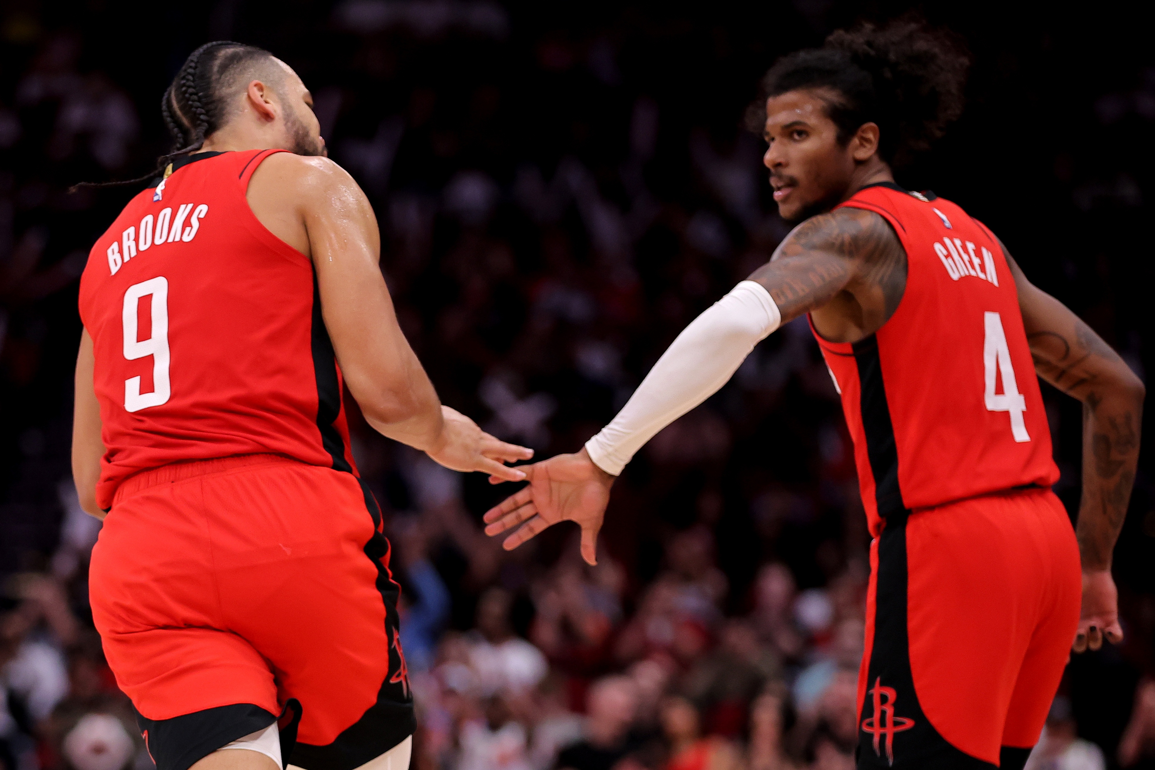 华体会体育登录入口-前任核心！杰伦-格林和狄龙12月6日首次重返休斯敦